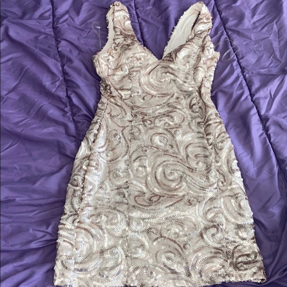 GOLD SPARKLE MINI DRESS - Picture 4 of 4